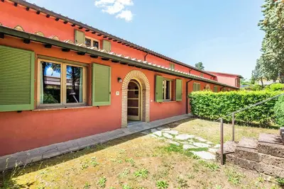 Image de Appartement de vacances avec terrasse, air conditionné et internet