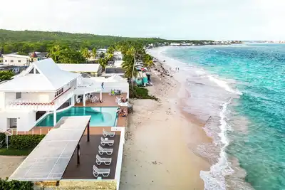 Image de Villa de Lujo en Primera Línea de Playa