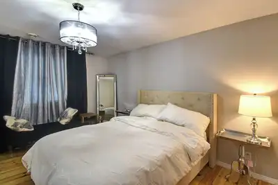 Image de Peaceful and Cozy Home In Mont Tremblant mins away from Ski Hill