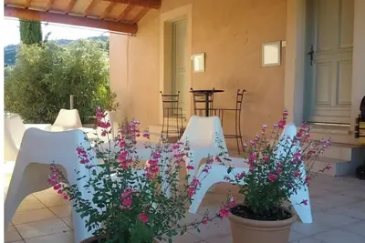 Image de En Provence, 2 Gites Jumeaux Pour Familles, Amis qui Aiment se Retrouver!