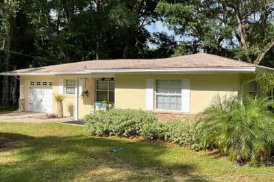 Image de Cozy Two Bedroom Cottage -Pet Friendly and Close to Downtown Inverness.