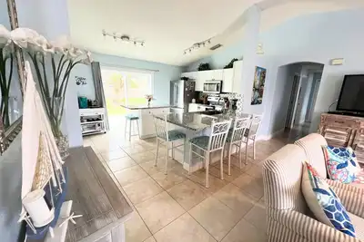 Image de Comfortable and Peaceful Place in Sebastian Fl.