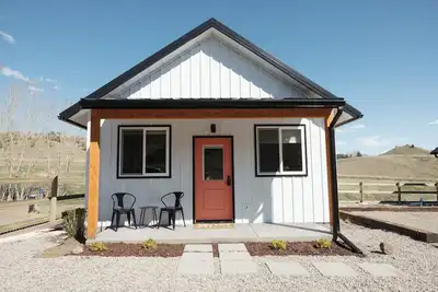 Image de New Farm Stay Cabin close to Livingston, Yellowstone, Bozeman, fishing, hiking