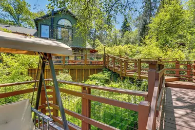 Image de Idyllic Whitmore Retreat w\/ On-Site Pond!