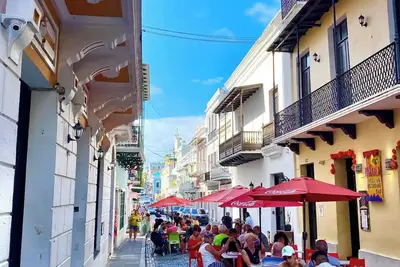 City View 3 Bdrm. Apt for 6-Old San Juan