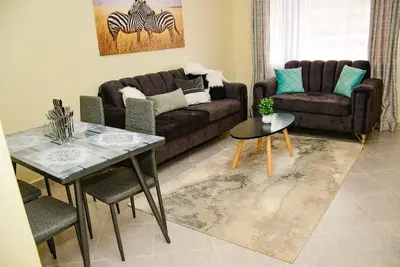 Image de Stylish fully furnished 2 bedroom 2 bath in Kitale 5 min from city center