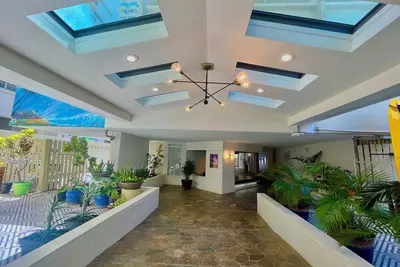 Image de Perfect Studio - 5 min walk away to the beach! !