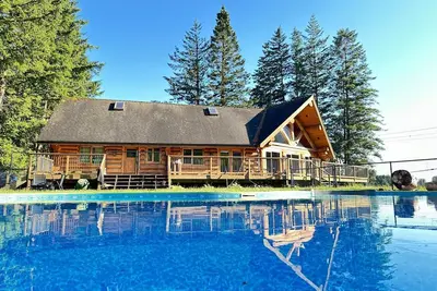 Image de Opulent Oaks Chalet\n