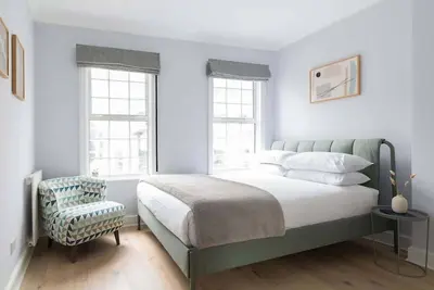 Image de West End, Drury Lane, Modern 3 Bedroom Apt