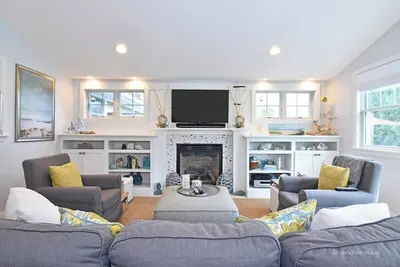 Image de Bonnet Shores Retreat! Walk to Kelly Beach!