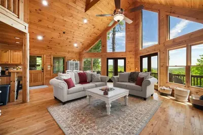 Image de Tranquil Ridge- View, pet friendly, hot tub, sauna