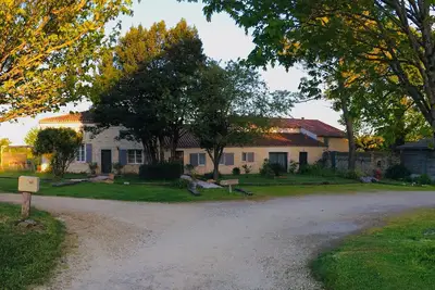 Image de Domaine de charme pour 16 personnes avec piscine et grand jardin