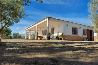 Image de 2 Bedroom Private vacation home in Albondon
