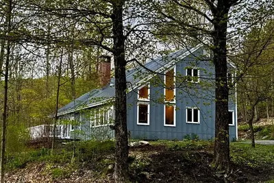 Image de Spacious home <1 min from Lincoln Peak! Fits the whole extended family