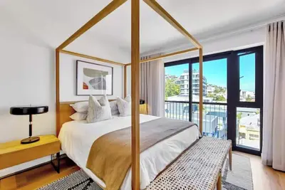 Image de Luxury Penthouse with Ocean View, A/C and Inverter