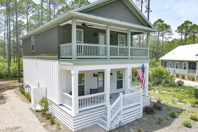 Image de Costal Dreams 3br\/2. 5ba located in Summer Camp