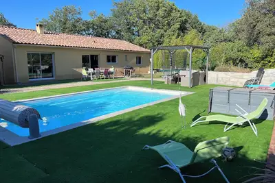 Image de Villa moderne 4 chambres, piscine privée, billard