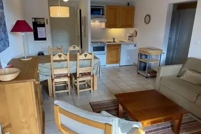 Image de Étage -1, balcon, télévision, casier à ski, 45m², Châtel