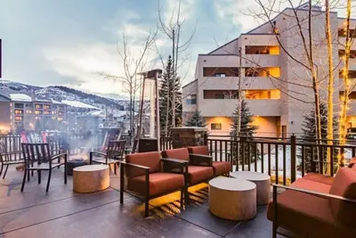 Image de 3 Bedroom Presidential Suite in Avon!