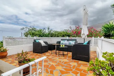 Image de Banana House! Peaceful with Villa Volcano\/Ocean View (SuperHost in Airbnb)
