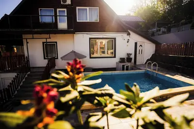 Image de Cozy villa with all the perfect touches for a relaxing trip.