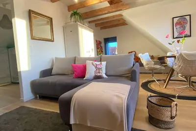 Image de Neue, Moderne, Lichtdurchflutete Ferienwohnung 🌸
