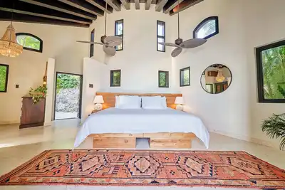 Image de Aerial Love Villa