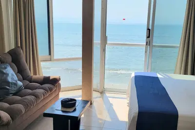 Image de Una recamara vista al mar