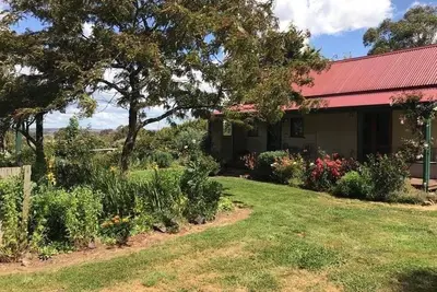 Image de Purveyors of clean country air and relaxation. . . ;)