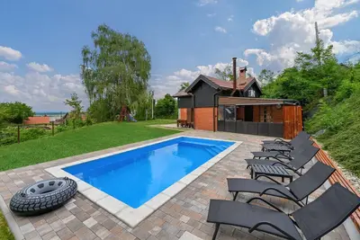 Image de Belle maison à Bakovcica avec sauna
