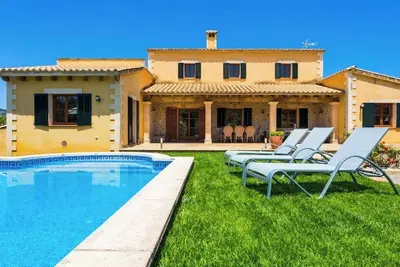 Image de Maison de campagne \"Sa Fonteta\" avec vue sur les montagnes, piscine privée et Wi-Fi