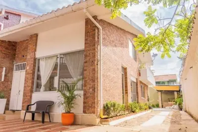 Image de ¡Spectacular House Close To Downtown! Pets Allowed - Renewable Energy