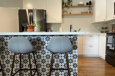 Image de Modern 4 Bed/3 Bath Newly Renovated Home