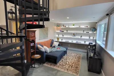 Image de The White Rabbit Inn, we offer a relaxing and romantic getaway experience!