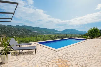 Image de Magnifique maison de 2 chambres à.