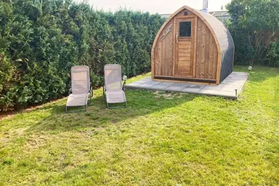 Image de Maison en terre cuite avec sauna