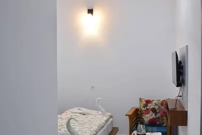Image de advent hotel, Noida hotels, greater Noida hotel, couple friendly, Noida extension
