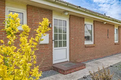 Image de Holiday home Hus op de Deel