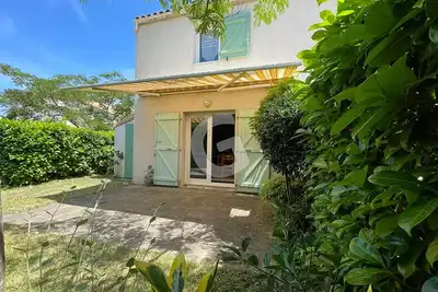 Image de Pavillon 4/5 pers. avec piscine à 1, 4 km de la plage Belesbat, Saint Vincent sur Jard