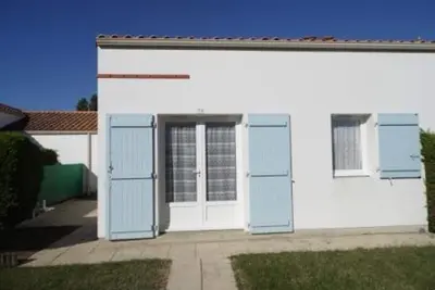 Image de Maisonette avec Jardin Proche Plage et Piscine à La Faute-sur-Mer