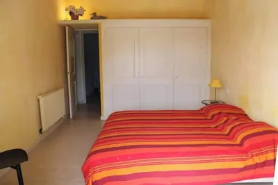 Image de Villa de Plein Pied Pour 8 Personnes à Gassin