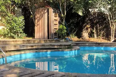 Image de Encantadora Casa Para 12 con Piscina y Amplio Patio