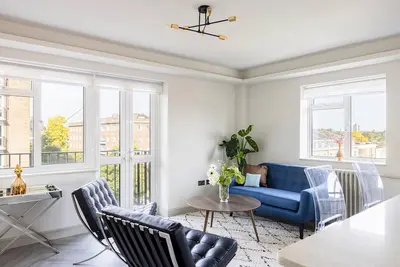 Image de Lux Regents Park 2 bed 2 bath penthouse with Ac
