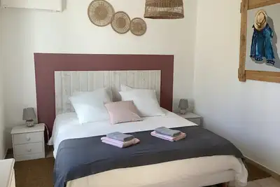 Image de Appartement Dans Villa Avec Jardin et Jacuzzi Privatif, 10 km de st Tropez