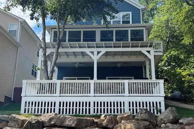 Image de House #41 Moonset Vista House