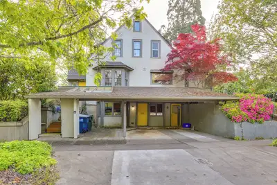 Image de Centrally Located Eugene Apt < Half-Mi to Uo!