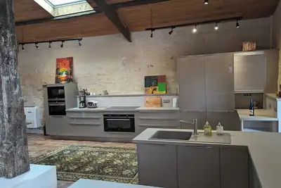 Image de Gîte exécutif, trois ensuite chambres, 8 personnes, 330 m2, climatisé