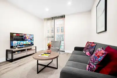 Image de Luxury 2 Bed Apartment - Smart Tv - Wifi -  Jewellery Quarter