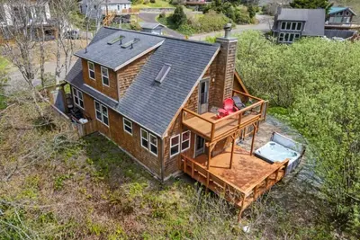 Image de Panoramic Ocean Views *Hot Tub* King Beds |3br|