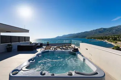 Appartement en bord de mer à Rovanjska